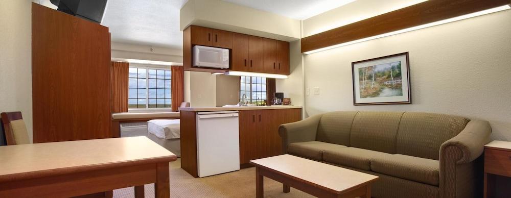 Microtel Inn & Suites By Wyndham Rice Lake Eksteriør bilde