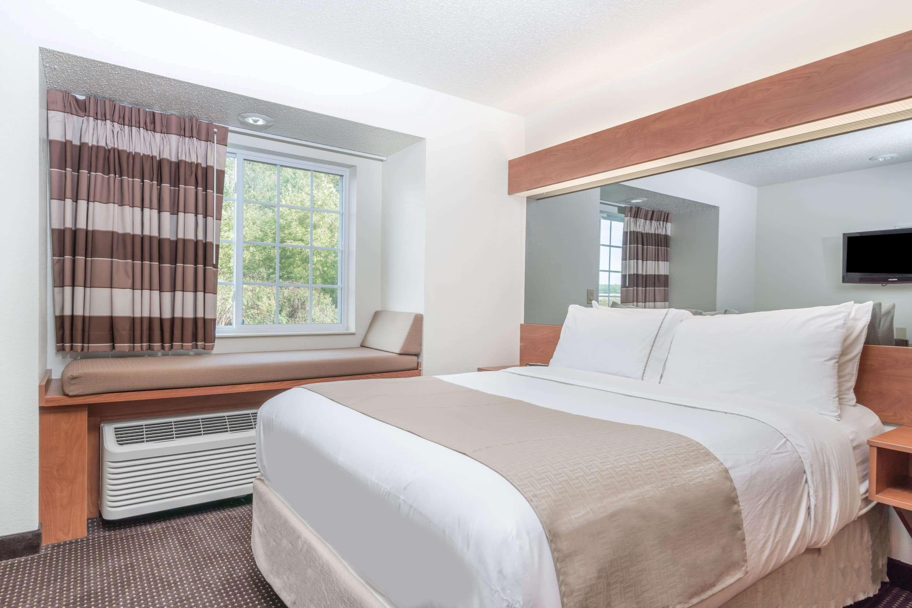 Microtel Inn & Suites By Wyndham Rice Lake Eksteriør bilde